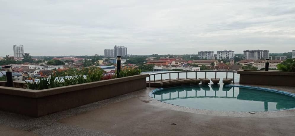 Kb Studio @D'Perdana Apartment كوتا بْهارو المظهر الخارجي الصورة
